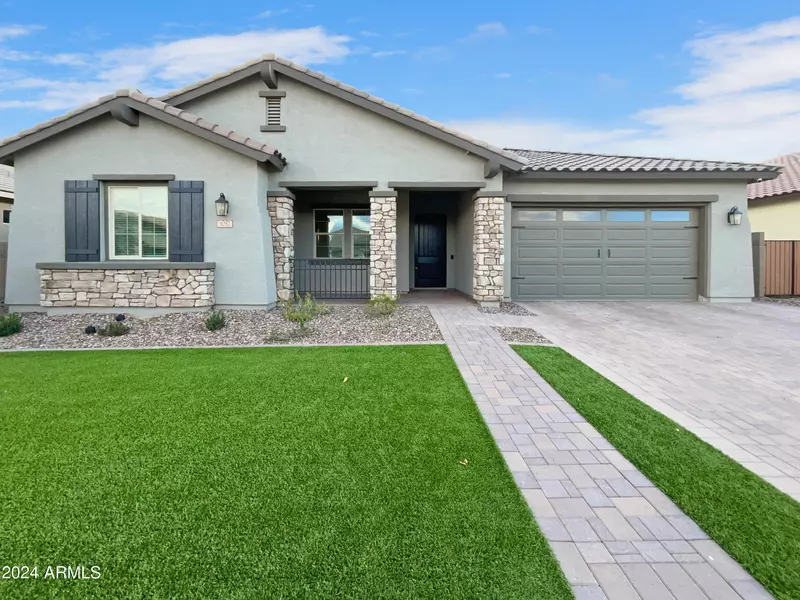 3057 W MESCAL ARROYO Road, San Tan Valley, AZ 85144