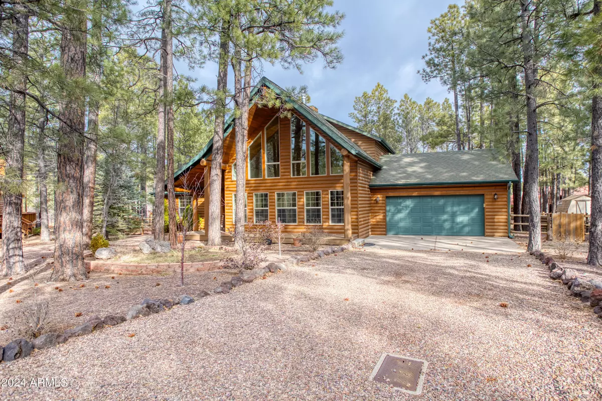 Pinetop, AZ 85935,6228 TONTO Trail