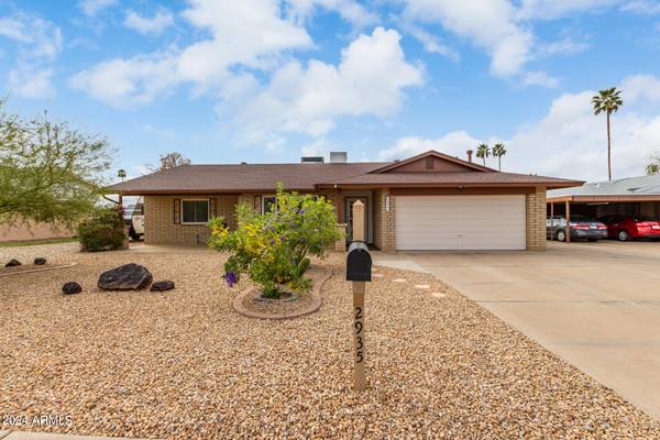 2935 W ACOMA Drive,  Phoenix,  AZ 85053