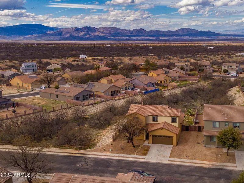 2124 W MOON MILK Street, Benson, AZ 85602