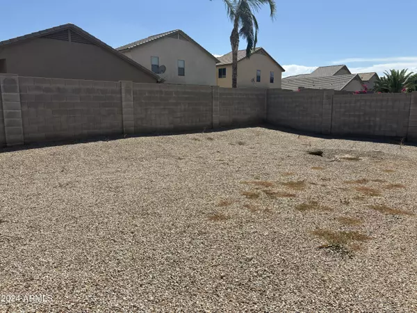San Tan Valley, AZ 85144,1907 W GREEN TREE Drive