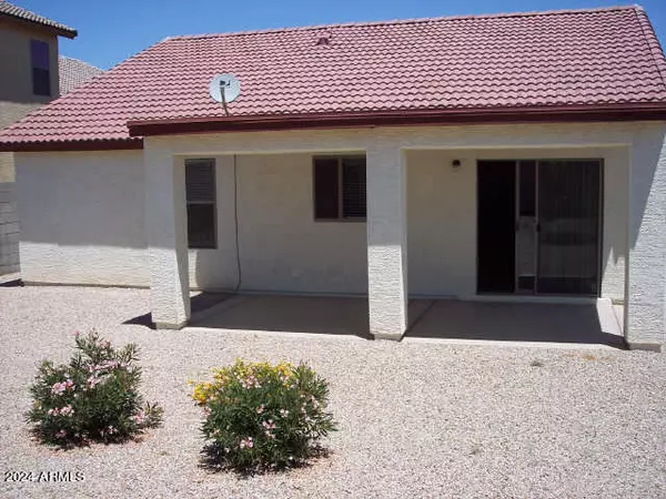 San Tan Valley, AZ 85144,1907 W GREEN TREE Drive