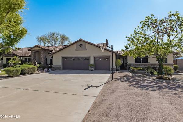 Glendale, AZ 85307,5405 N 106TH Avenue