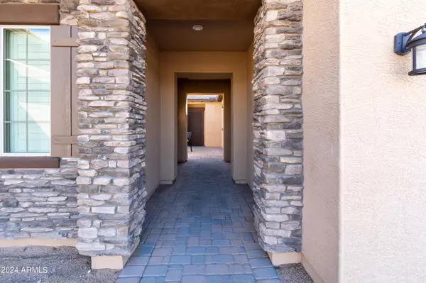 Waddell, AZ 85355,19239 W ECHO Lane