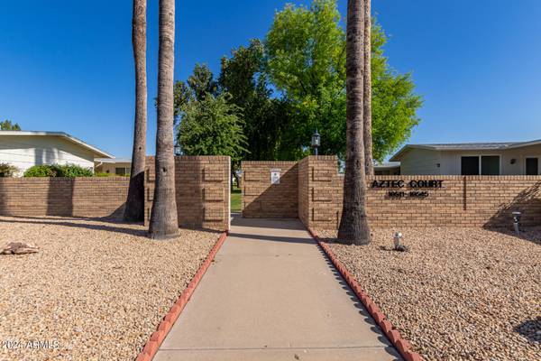 10515 W PALMERAS Drive, Sun City, AZ 85373