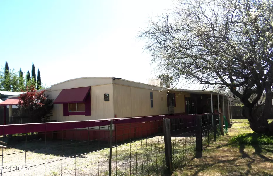 110 N CHEROKEE Trail, Benson, AZ 85602