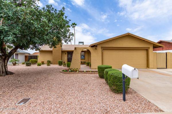 14018 N 51ST Drive,  Glendale,  AZ 85306