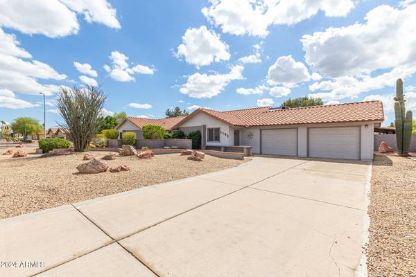 Glendale, AZ 85308,6103 W GROVERS Avenue