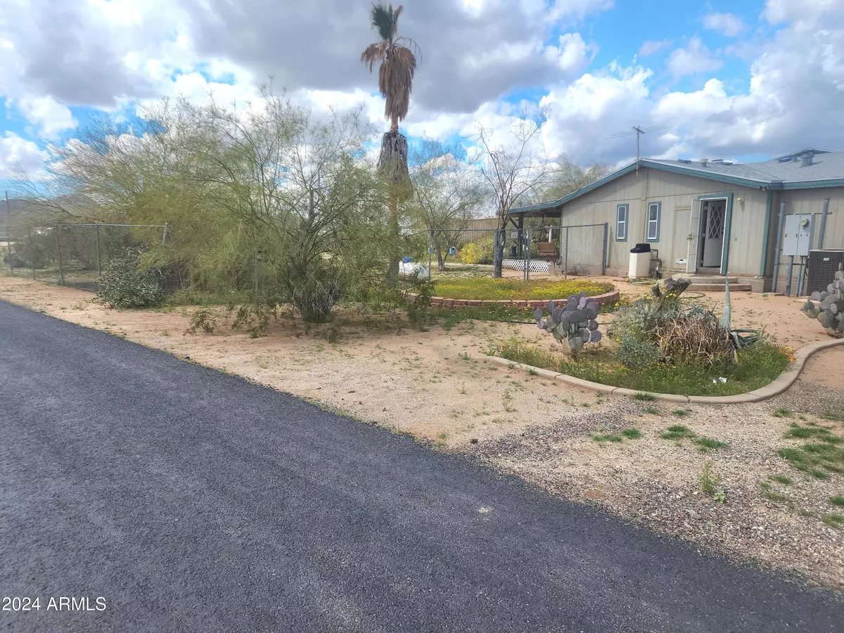 Buckeye, AZ 85326,20215 W MOCCASIN Trail