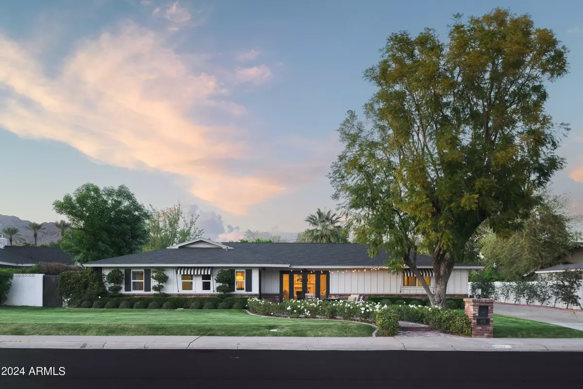 Scottsdale, AZ 85251,6422 E CALLE ROSA --