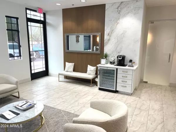 Scottsdale, AZ 85260,8560 E SHEA Boulevard E #110