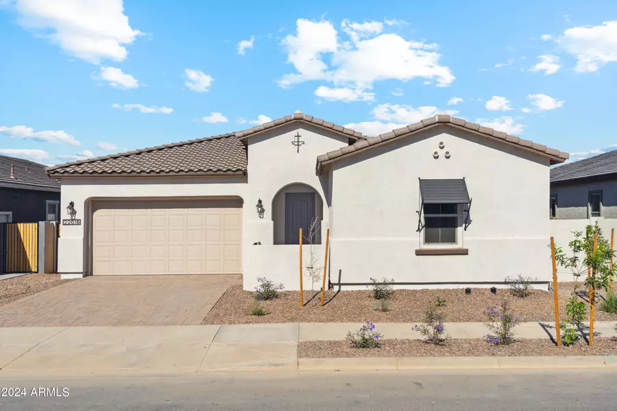 22618 E Roundup Way, Queen Creek, AZ 85142