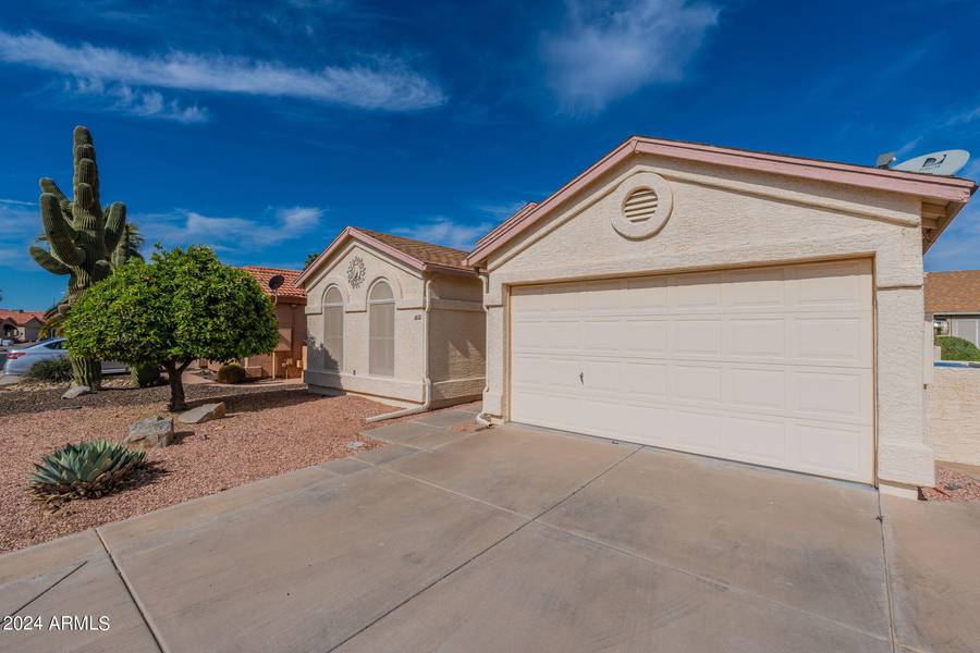 1812 E PALM BEACH Drive, Chandler, AZ 85249