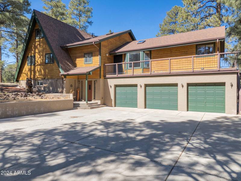 6480 E BURRIS Lane, Flagstaff, AZ 86004