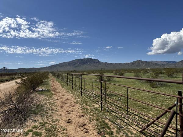 Aguila, AZ 85320,0 N 529th Ave Parcel 2 -- #-