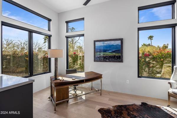 Scottsdale, AZ 85250,7530 E SUNDOWN Court