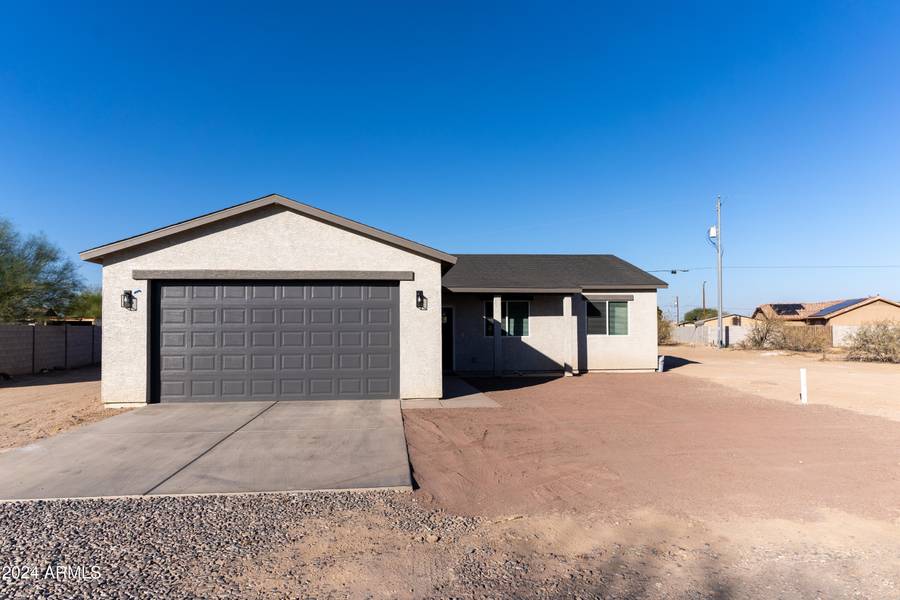 4030 N Palm Circle, Eloy, AZ 85131