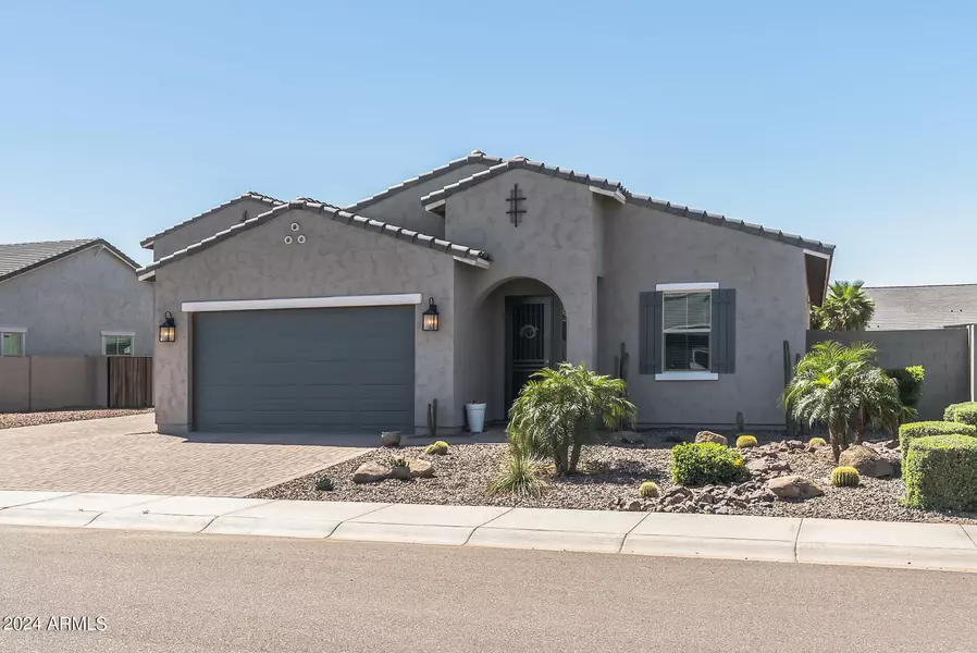 17987 W HIGHLAND Avenue, Goodyear, AZ 85395