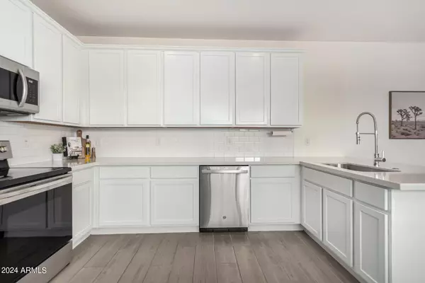 Mesa, AZ 85212,9519 E TALON Avenue