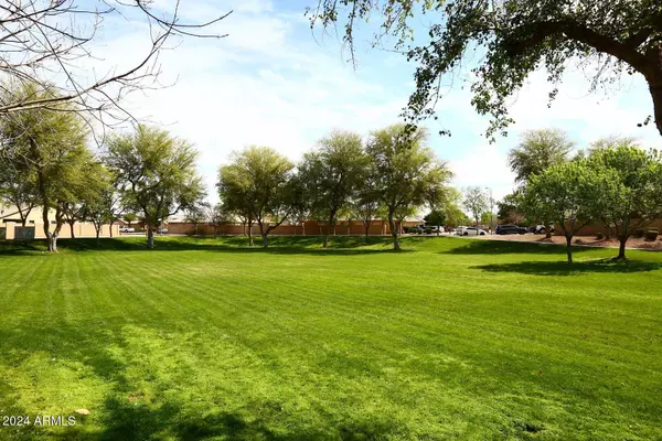 Phoenix, AZ 85041,1831 W SAINT CATHERINE Avenue