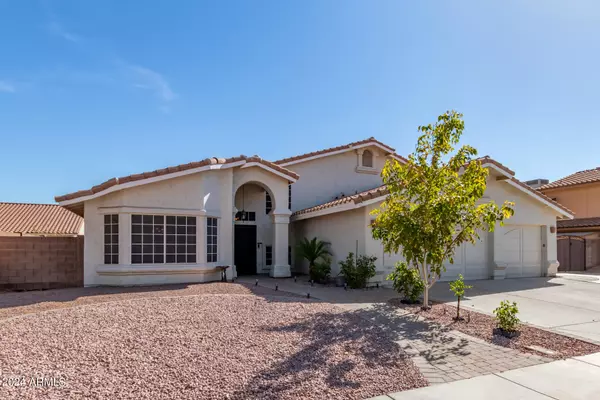 2811 W KENT Drive, Chandler, AZ 85224