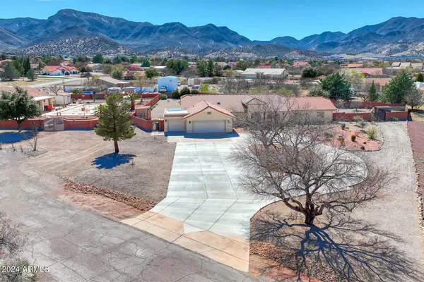 4250 S Hohokam Drive,  Sierra Vista,  AZ 85650