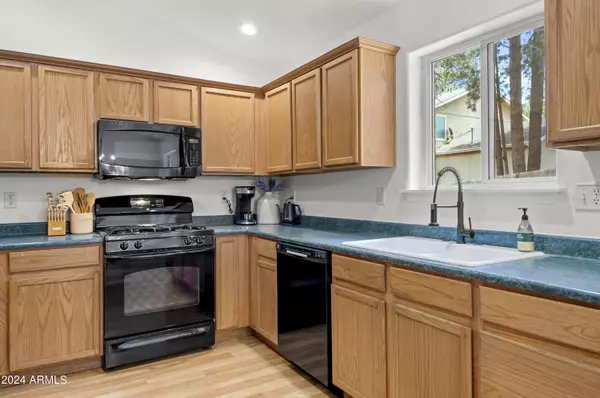 Flagstaff, AZ 86005,387 W OLD TERRITORY Trail