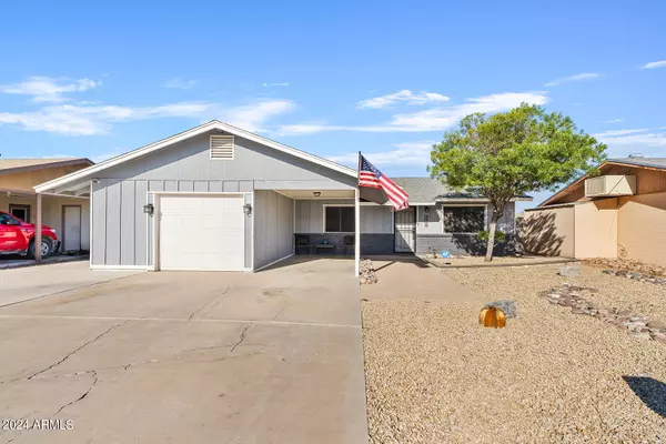 560 N COMANCHE Drive, Chandler, AZ 85224