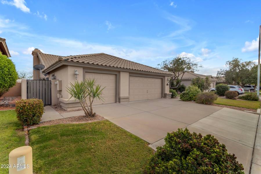 2031 W HARRISON Street, Chandler, AZ 85224