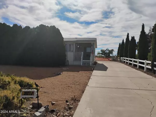 20273 E QUAIL RUN Drive, Mayer, AZ 86333