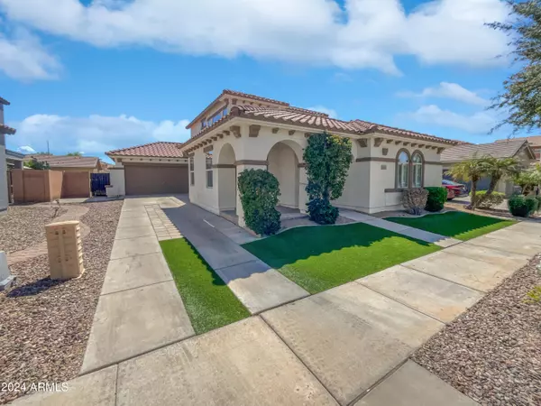 Chandler, AZ 85249,875 E WATERVIEW Place