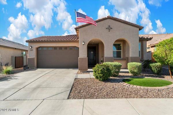 19633 W VALLE VISTA Way, Litchfield Park, AZ 85340