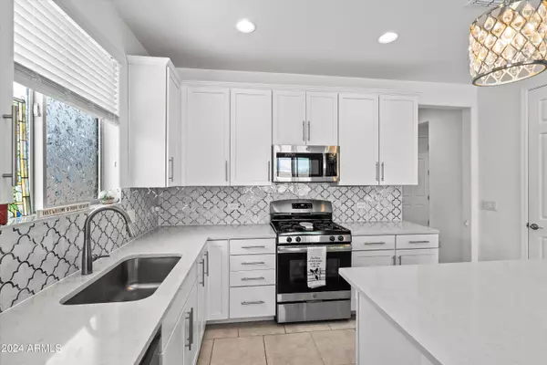 Tucson, AZ 85756,6507 E VIA ARROYO LARGO --