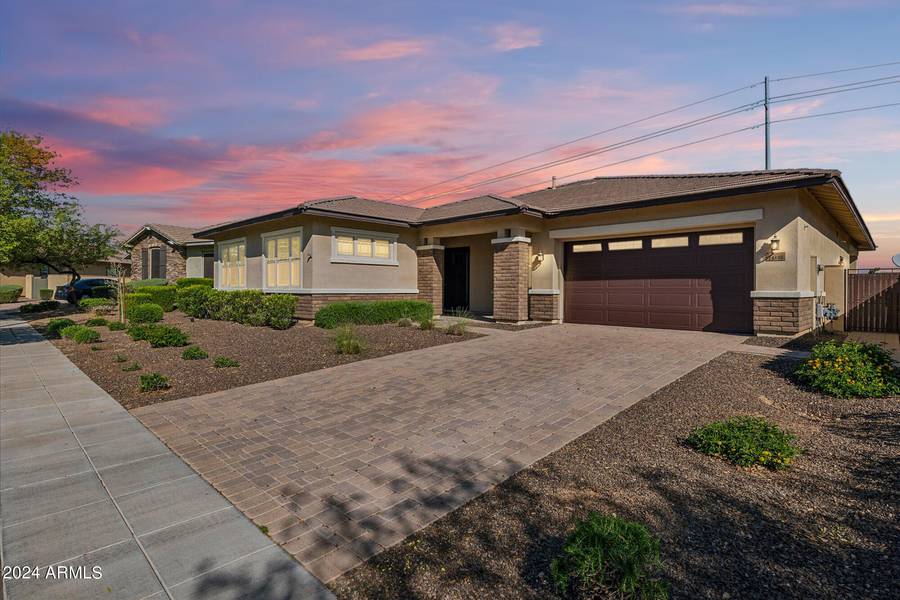 14808 W ADELINE Way, Surprise, AZ 85379