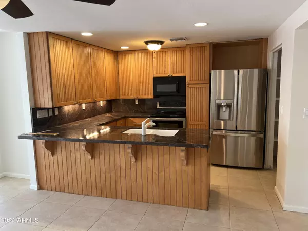 Tempe, AZ 85282,13 E LA DIOSA Drive