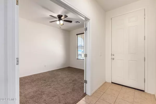 Phoenix, AZ 85022,2110 E AIRE LIBRE Avenue