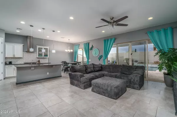 Peoria, AZ 85383,10366 W YEARLING Road