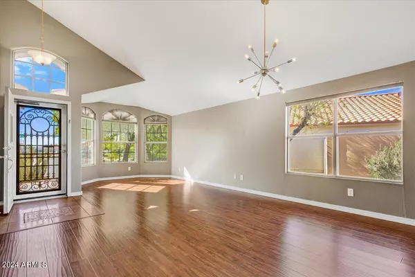 Mesa, AZ 85209,2011 S AVOCA --