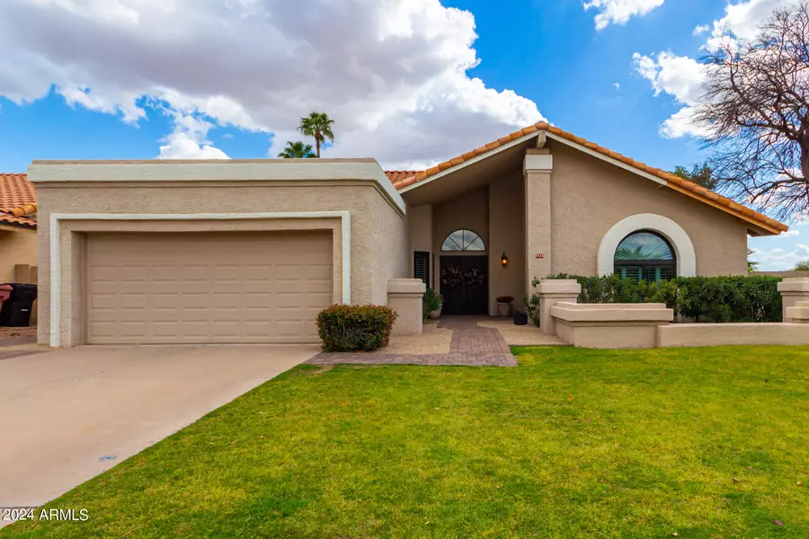 9715 E Sutton Drive, Scottsdale, AZ 85260