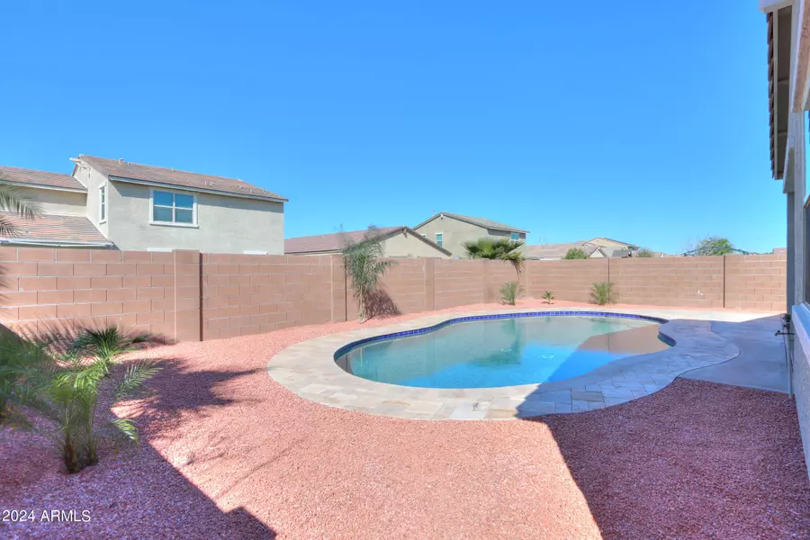 40042 W CURTIS Way, Maricopa, AZ 85138