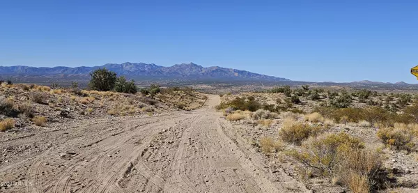 Kingman, AZ 86401,E Pipeline Road #-