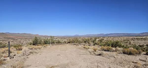 Kingman, AZ 86401,E Pipeline Road #-