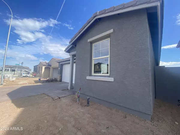 Tolleson, AZ 85353,10811 W LUXTON Lane