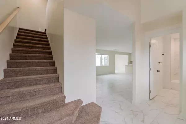 Guadalupe, AZ 85283,9050 S CALLE TOMI --