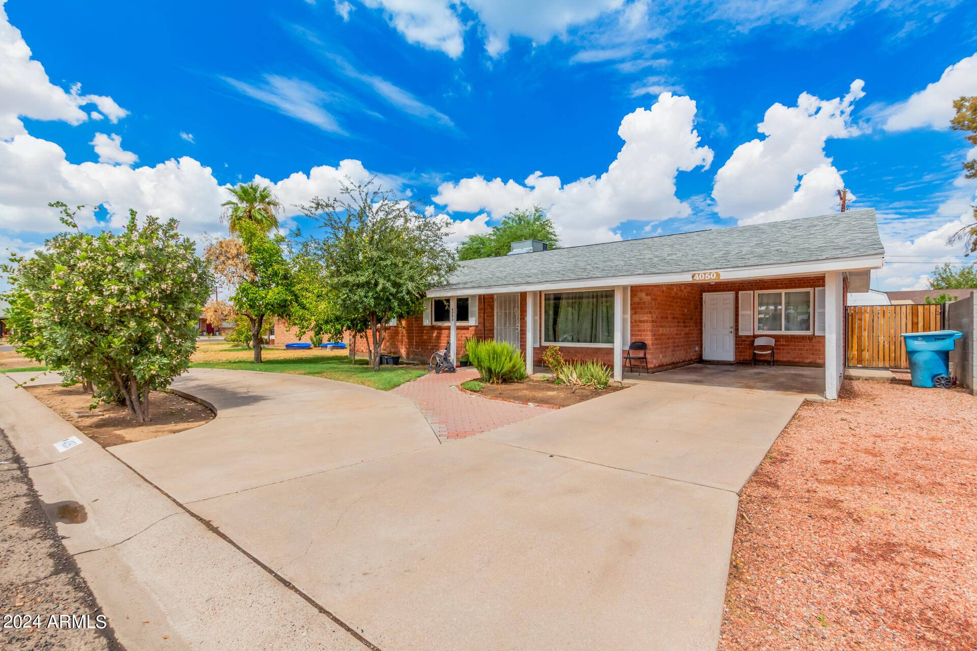 4050 W ROVEY Avenue, Phoenix, AZ 85019