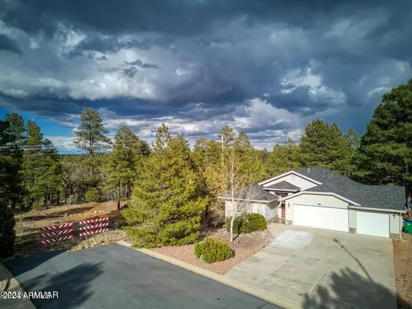 201 N 14TH Drive, Show Low, AZ 85901