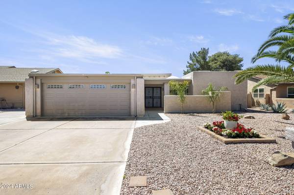 9537 E PALOMINO Place, Sun Lakes, AZ 85248