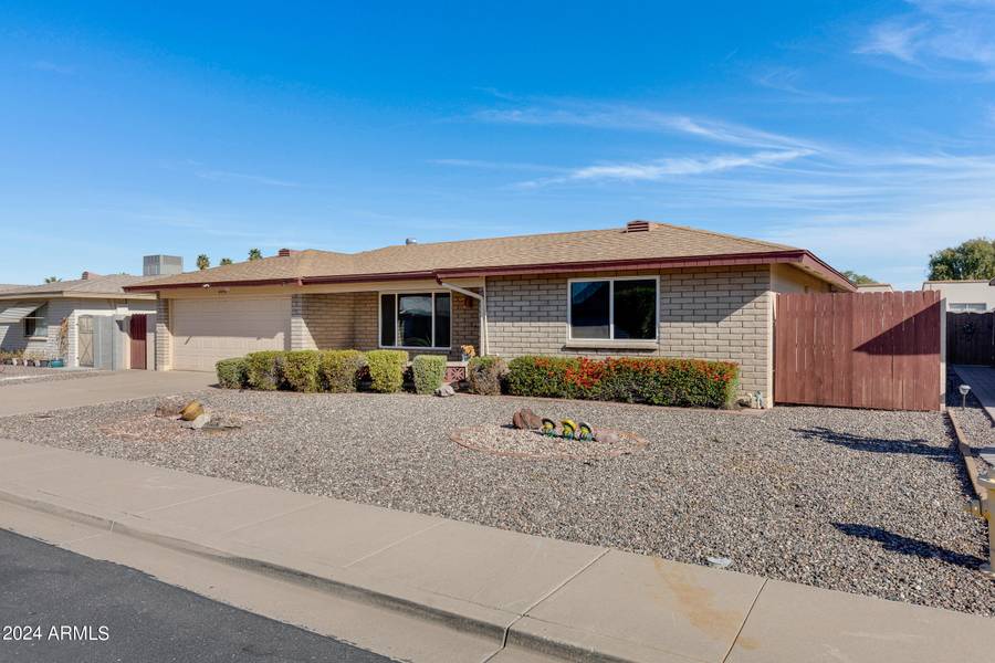 4454 E CARMEL Avenue, Mesa, AZ 85206