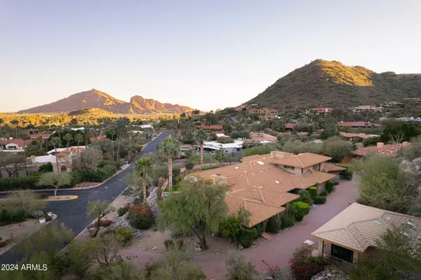 Paradise Valley, AZ 85253,4698 E FOOTHILL Drive