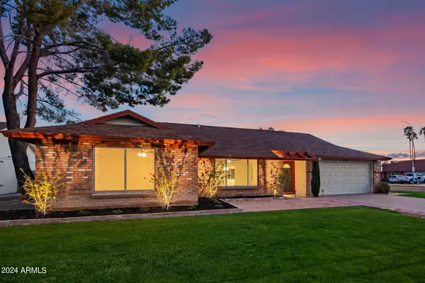 Mesa, AZ 85210,761 W NATAL Circle